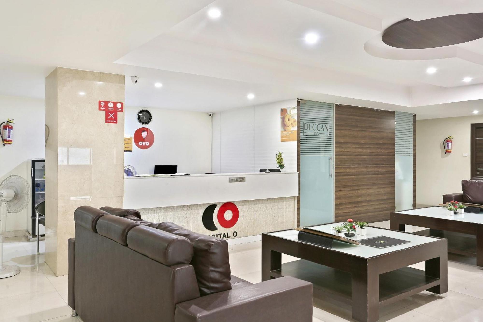 Townhouse Halcyon Deccan Inn Near Shilparamam Kondapur  Buitenkant foto